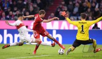 Fussball 1. Bundesliga Saison 18/19: FC Bayern Muenchen - VfB Stuttgart