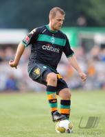 Fussball 1. Bundesliga: Bremen, JENSEN Einzelaktion