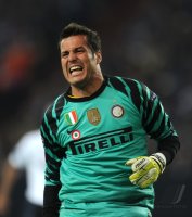Fussball CHL  Saison 2010/2011: Torwart Julio Cesar (Inter Mailand)