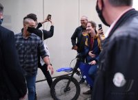 Tesla-Chef Elon Musk besucht Biopharma-Unternehmen Curevac