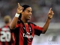 FUSSBALL SERIE A: Ronaldinho  (Milan)
