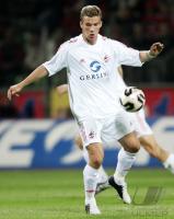 Fussball 1. Bundesliga: Koeln, PODOLSKI Einzelaktion am Ball