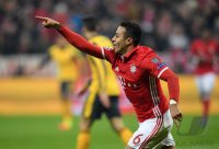 Fussball CHL 16/17 Achtelfinale: FC Bayern Muenchen - Arsenal London