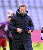 Fussball 1. Bundesliga Saison 21/22: FC Bayern Muenchen - 1. FSV Mainz 05