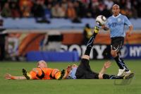 FUSSBALL WM 2010, HALBFINALE:  Uruguay - Niederlande