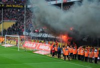 Fussball 1. Bundesliga, Saison 2011/2012:  1. FC Koeln - FC Bayern Muenchen