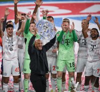 Fussball 1. Bundesliga 24/25: FC Bayern Muenchen 34. Deutschen Meisterschaft