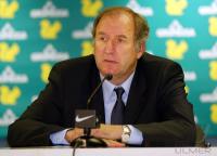 Barca Trainer Carlos Rexach