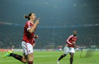 Fussball CHL  Saison 2011/2012:  JUBEL Zlatan Ibrahimovic (AC Mailand)