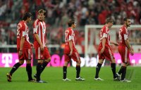 Fussball 1. Bundesliga Saison 2010/2011: Mario Gomez, Holger Badstuber, Philipp Lahm, Toni Kroos, Diego Contento (v.li., FC Bayern Muenchen)